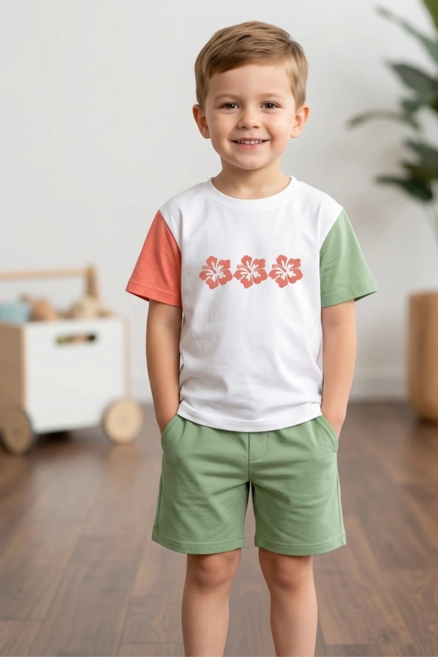 Green Enjoy Shorts Sets