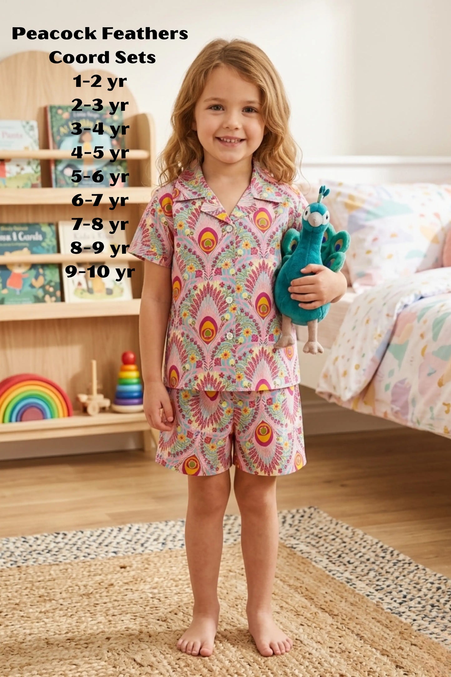Peacock Feathers Shorts Sets
